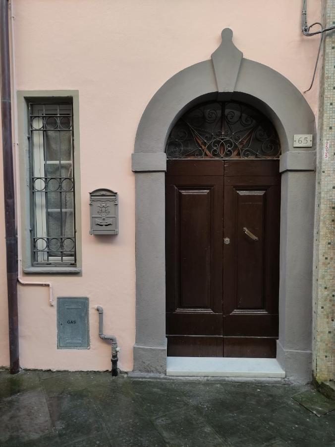 Villa Il Ristoro Del Viandante Licciana Nardi Esterno foto